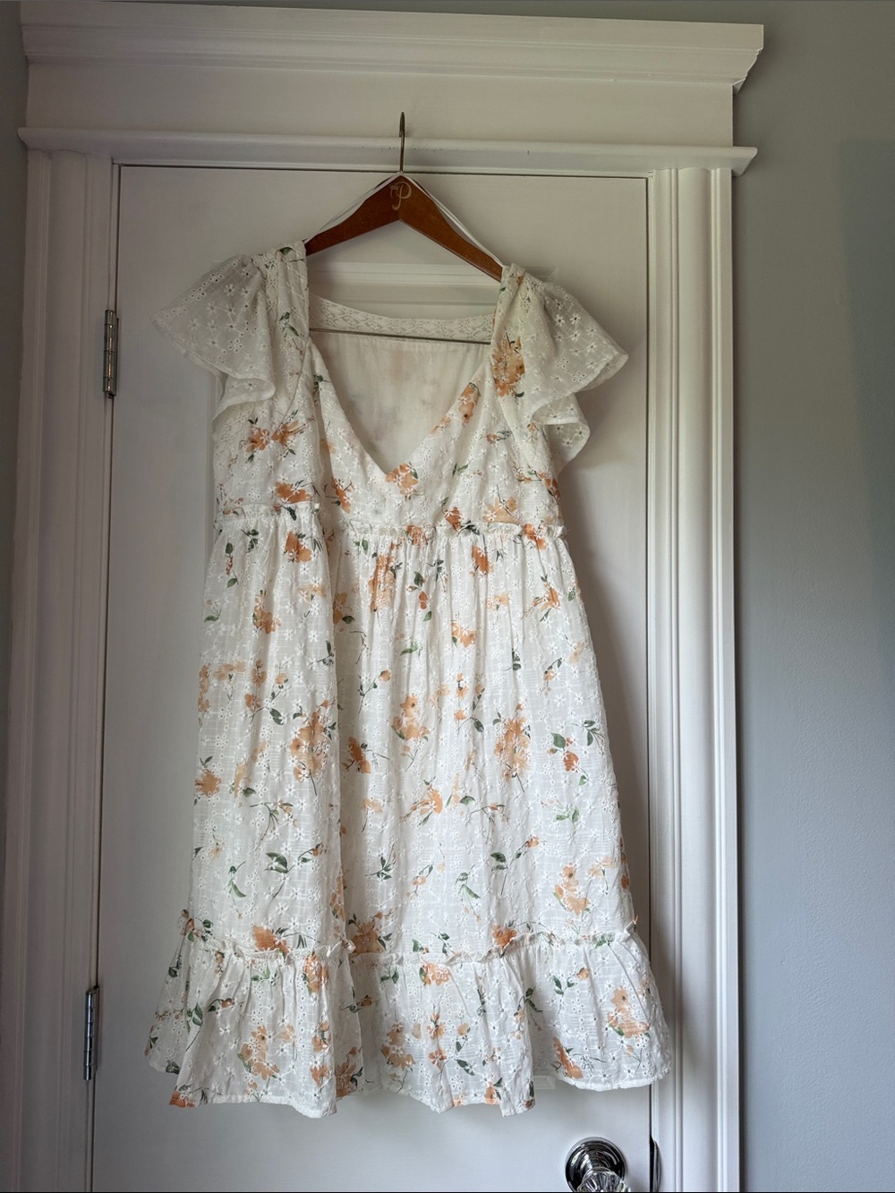 American Eagle Outfitters White Eyelet Dress with Peach Floral Print - Picture 2 of 4
